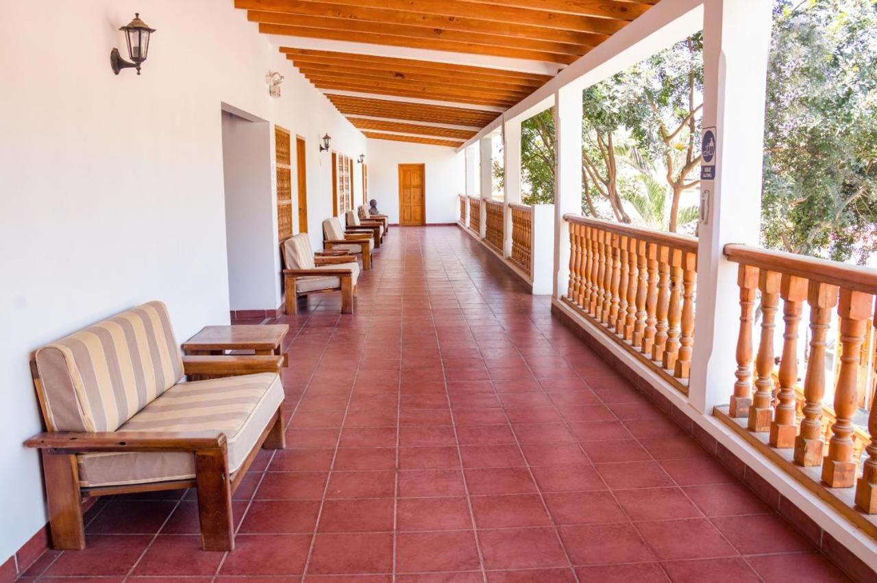 Hotel El Huarango Ica Exterior foto
